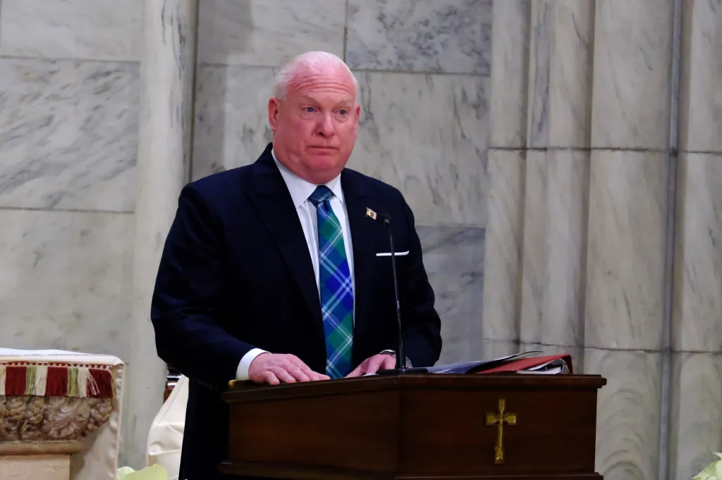 Detectives’ Endowment Association President Scott Munro speaks during a memorial service for Detective Steven McDonald.