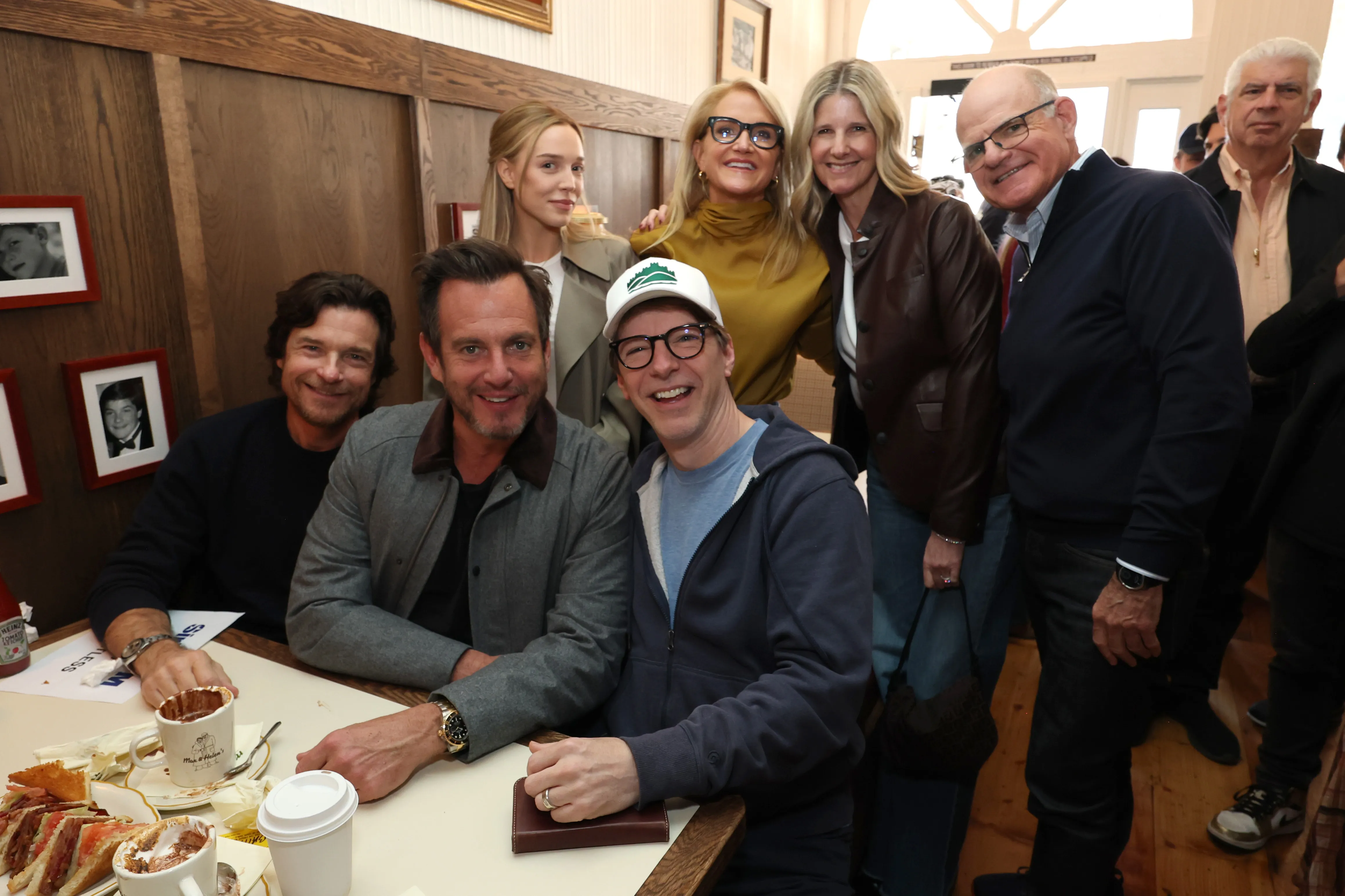 Alex Cooper and Mel Robbins 