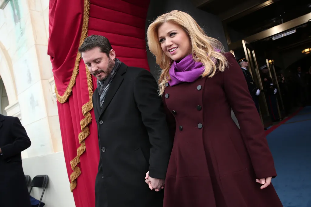 Singer Kelly Clarkson and Brandon Blackstock arrive at the presidential inauguration.