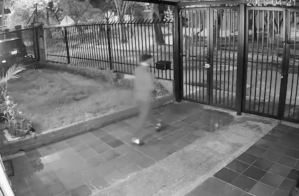 CCTV footage of Rabbi Nuchem Yasir Ebeth leaving his Airbnb.