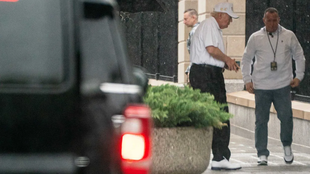 Trump spotted skipping Easter service in lieu of ‘bizarre tour’ of DC: report