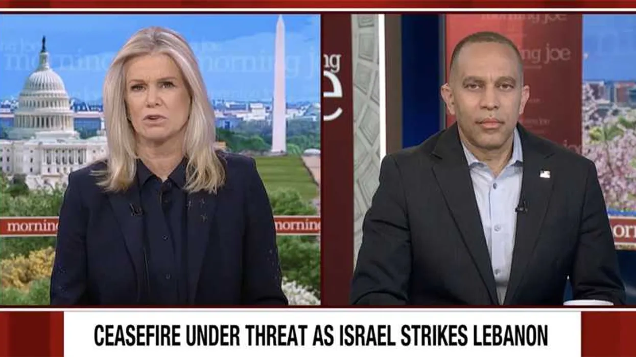 MS NOW puts Hakeem Jeffries on the spot over upcoming ‘performative’ Iran war vote
