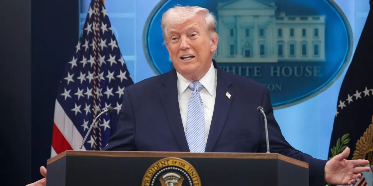 Iran and White House say the Strait of Hormuz is ‘completely open.’ But it definitely isn’t—at least for now