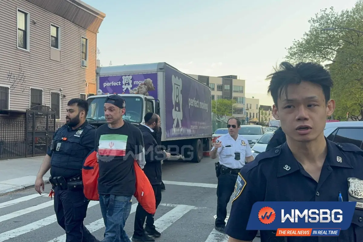 Maniac in Iranian flag T-shirt pummels three Jewish men in NYC hate crime: sources