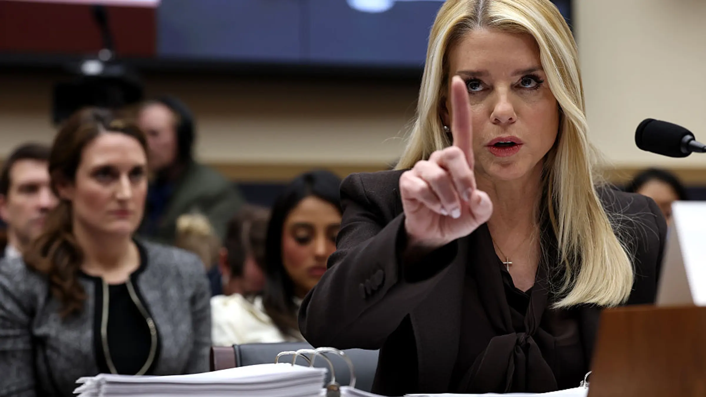 Republicans Announce Rescheduled Pam Bondi Testimony in Epstein Probe After Democrats File Contempt Charges
