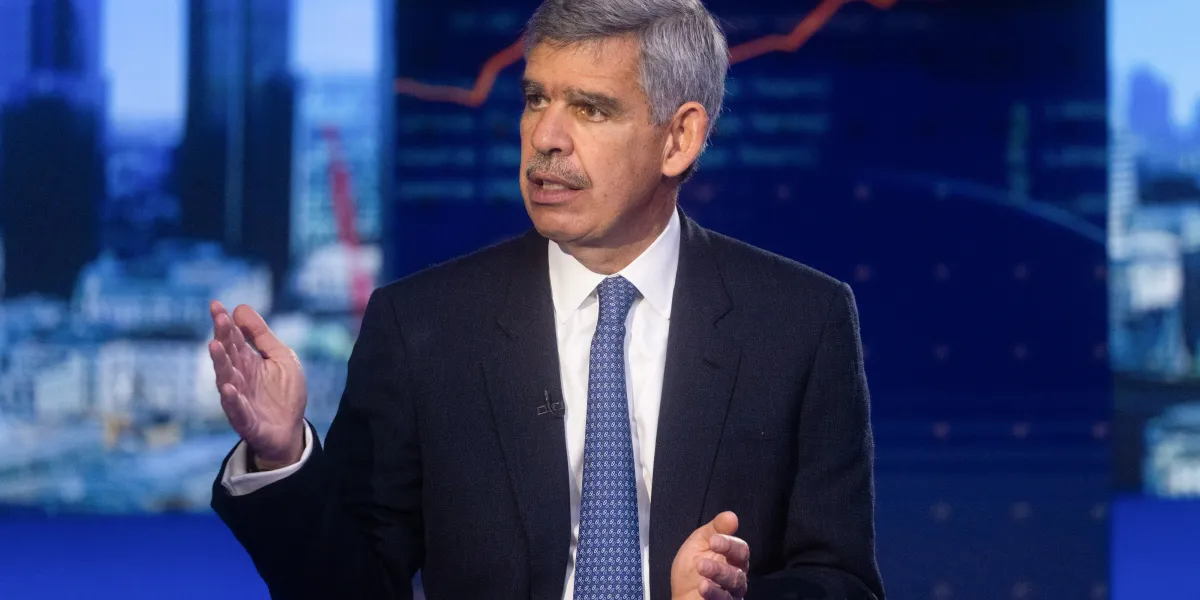 The global economy has a month—eight weeks at most—to avoid a recession, warns top economist