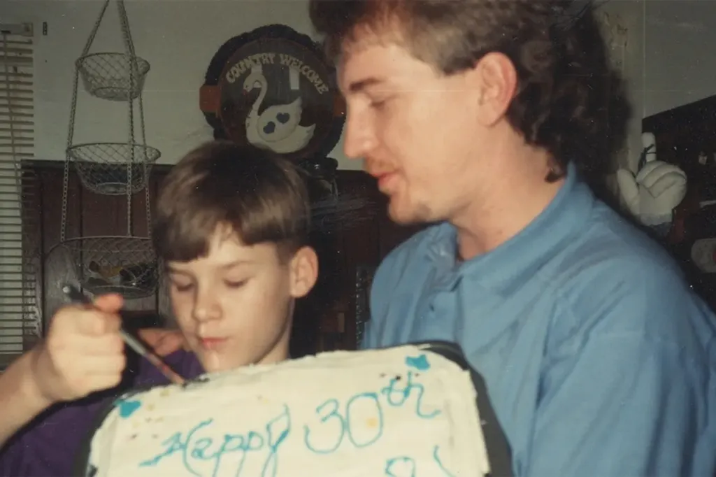 Jones Sr. remembered his son as "a good little boy" who grew up without his mother.