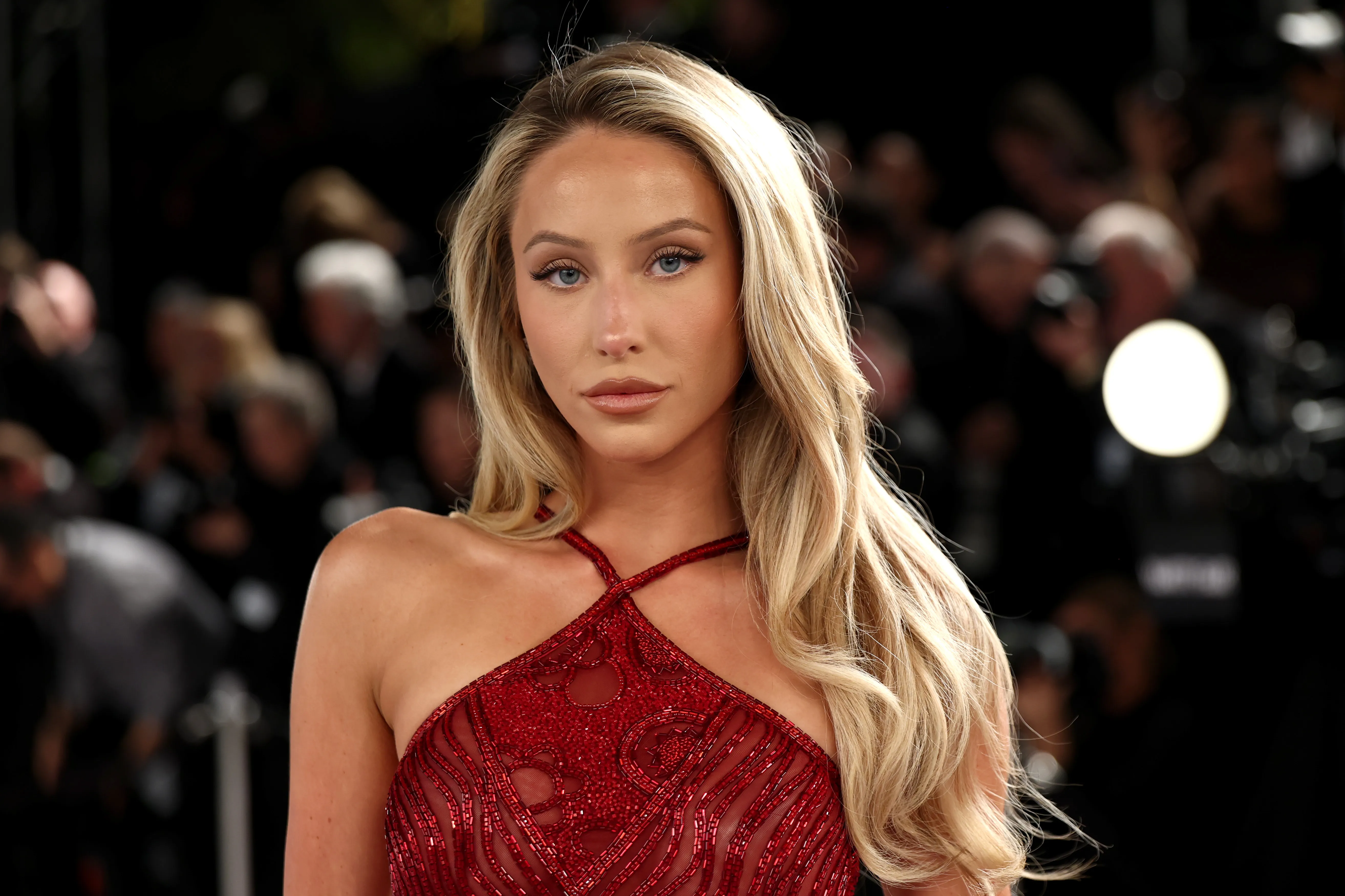 Alix Earle attends the 2026 Vanity Fair Oscar Party.