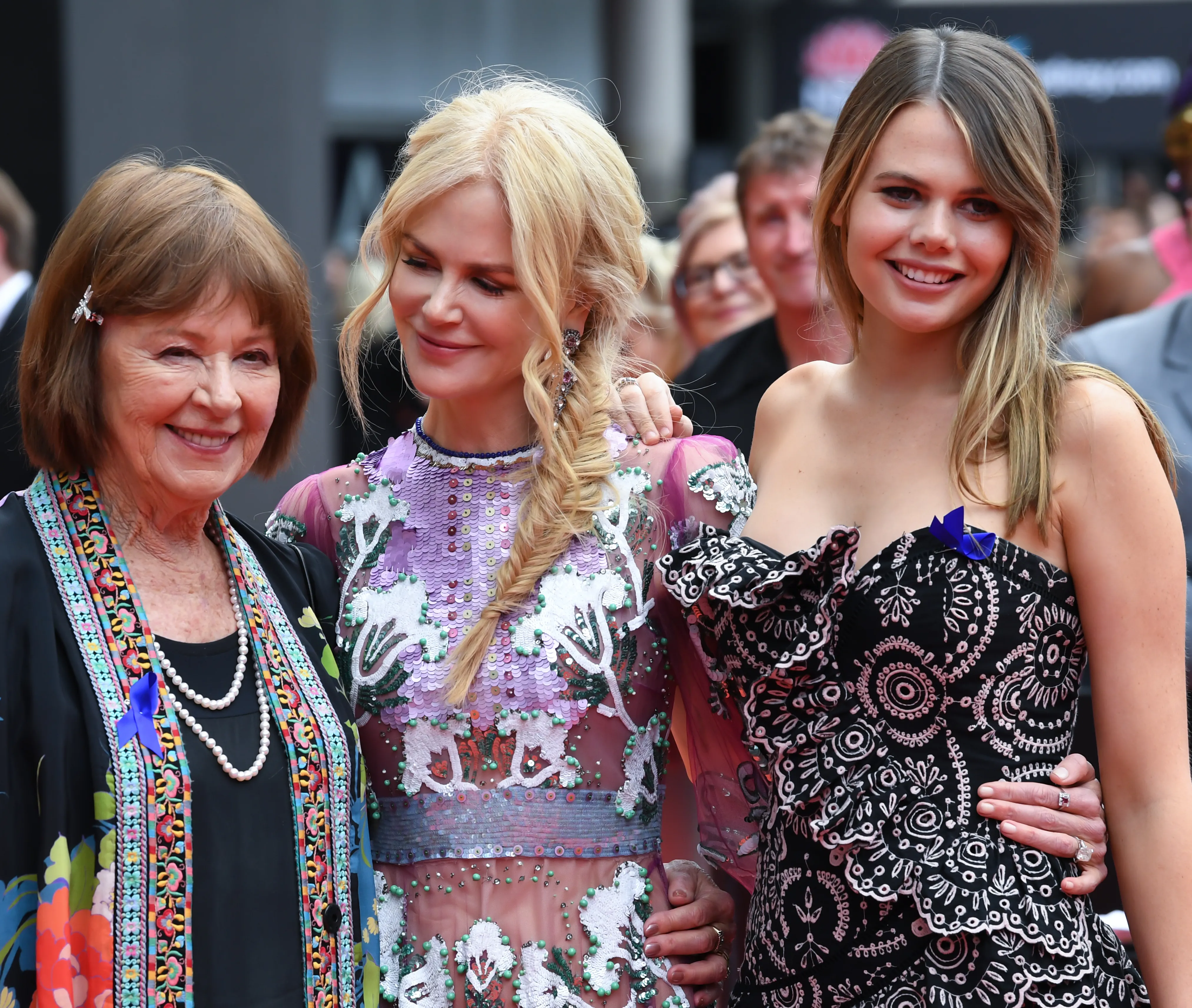 Nicole Kidman, her mother Janelle Ann Kidman, and niece Lucia Hawley pose on the red carpet.