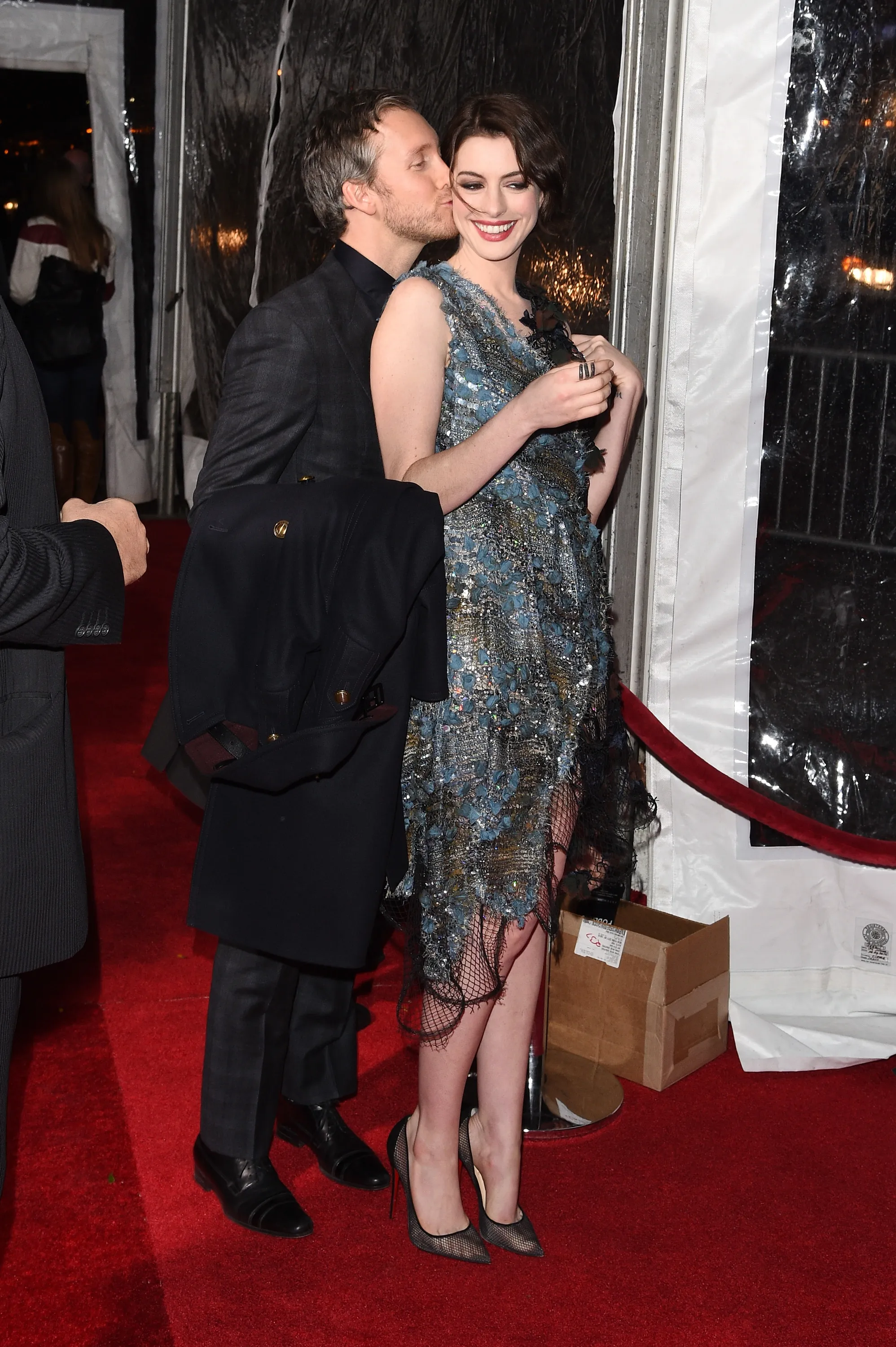 Adam Shulman (L) and Anne Hathaway attend the "Interstellar" New York premiere at AMC Lincoln Square Theater on November 3, 2014 in New York City. 