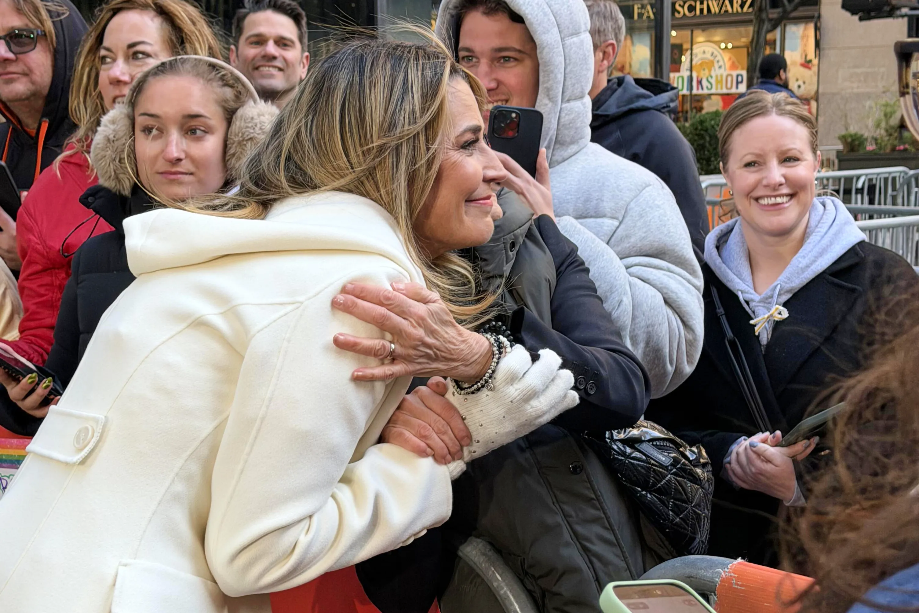Savannah Guthrie 