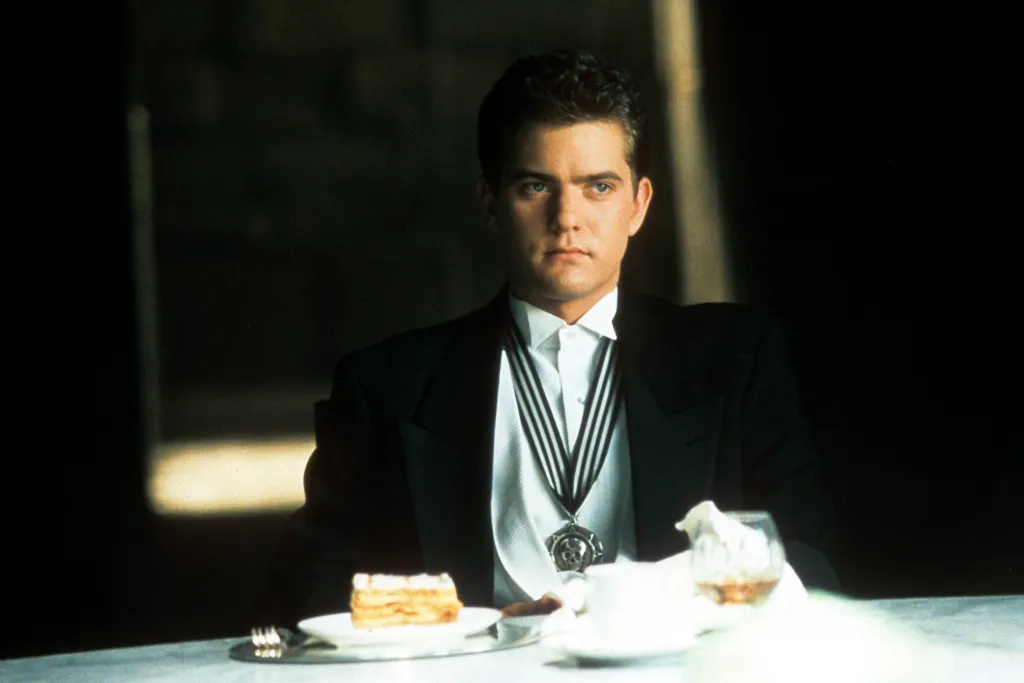 Joshua Jackson wearing a medal from the film 'The Skulls'.