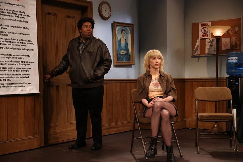Kenan Thompson as Marcus and Heidi Gardner during the 