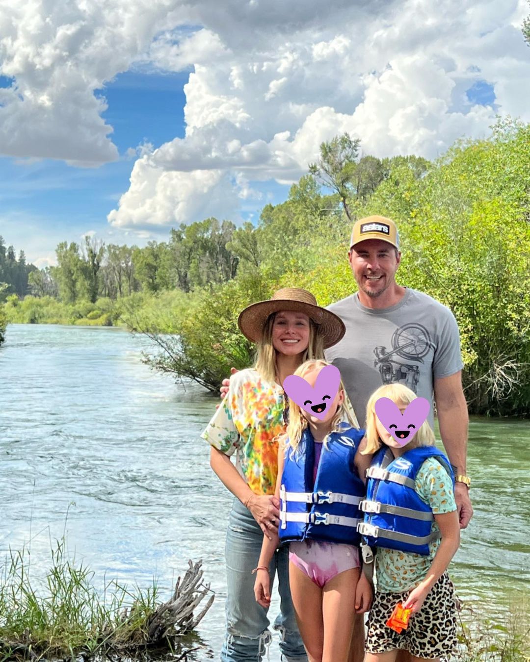 Kristen Bell and Dax Shepard with their children