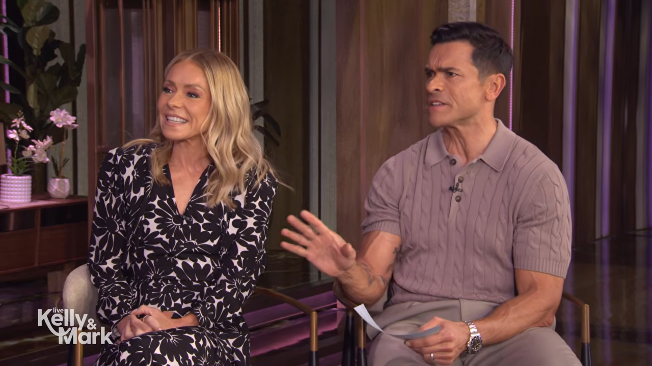 Kelly Ripa and Mark Consuelos on the "Live with Kelly and Mark" set.