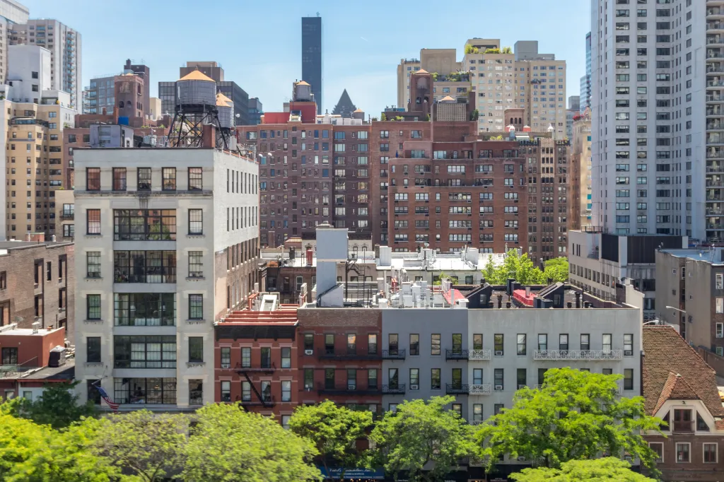 Critics warn a proposed pied-à-terre tax in New York could drive wealthy homeowners to look elsewhere.