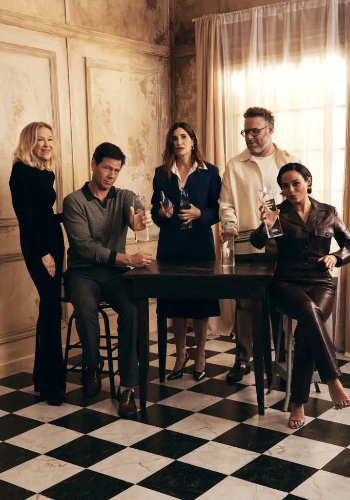 Catherine O'Hara, Ike Barinholtz, Kathryn Hahn, Seth Rogen and Chase Sui Wonders with IMDb STARmeter Awards.