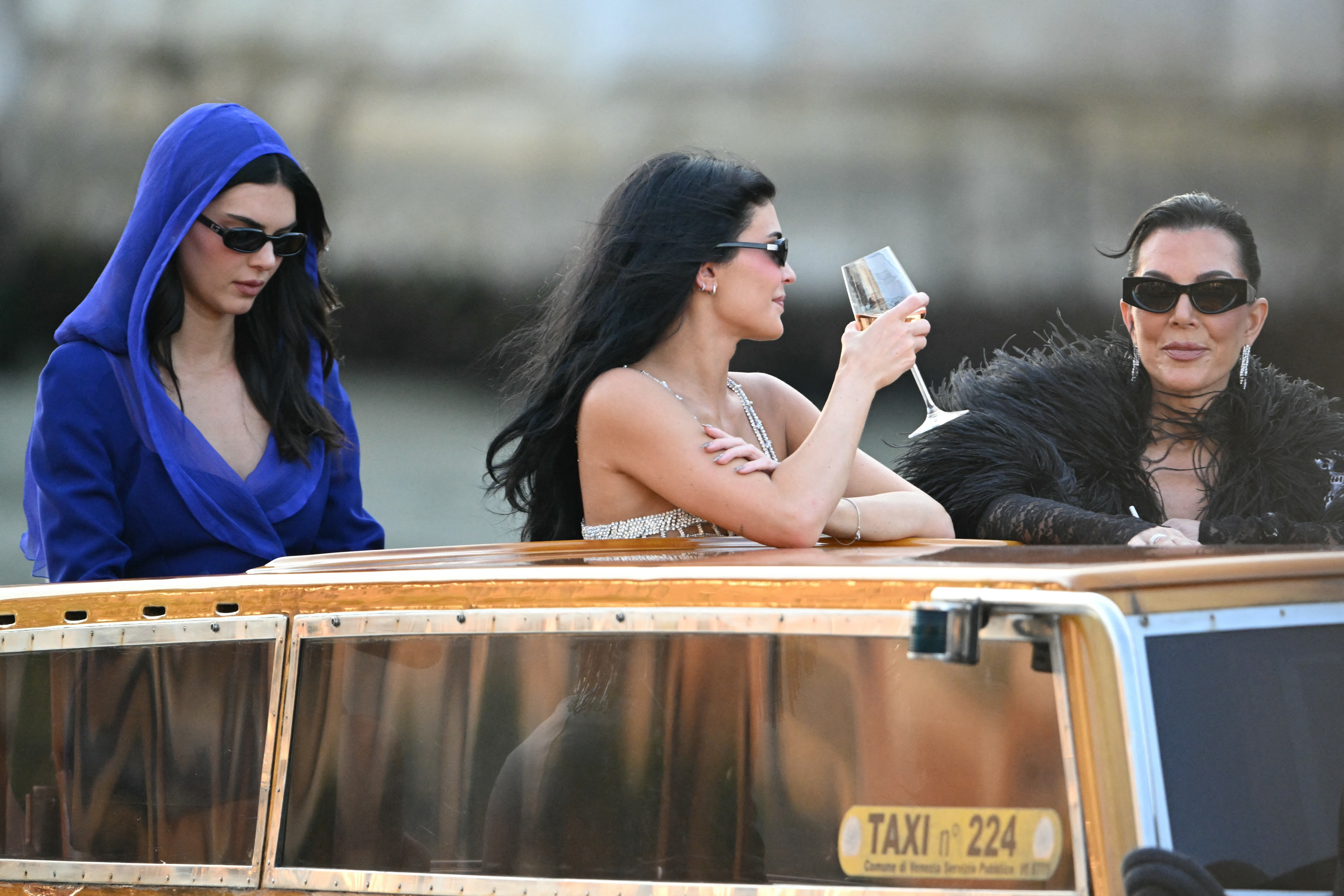 Kendall Jenner, Kris Jenner, Kylie Jenner 