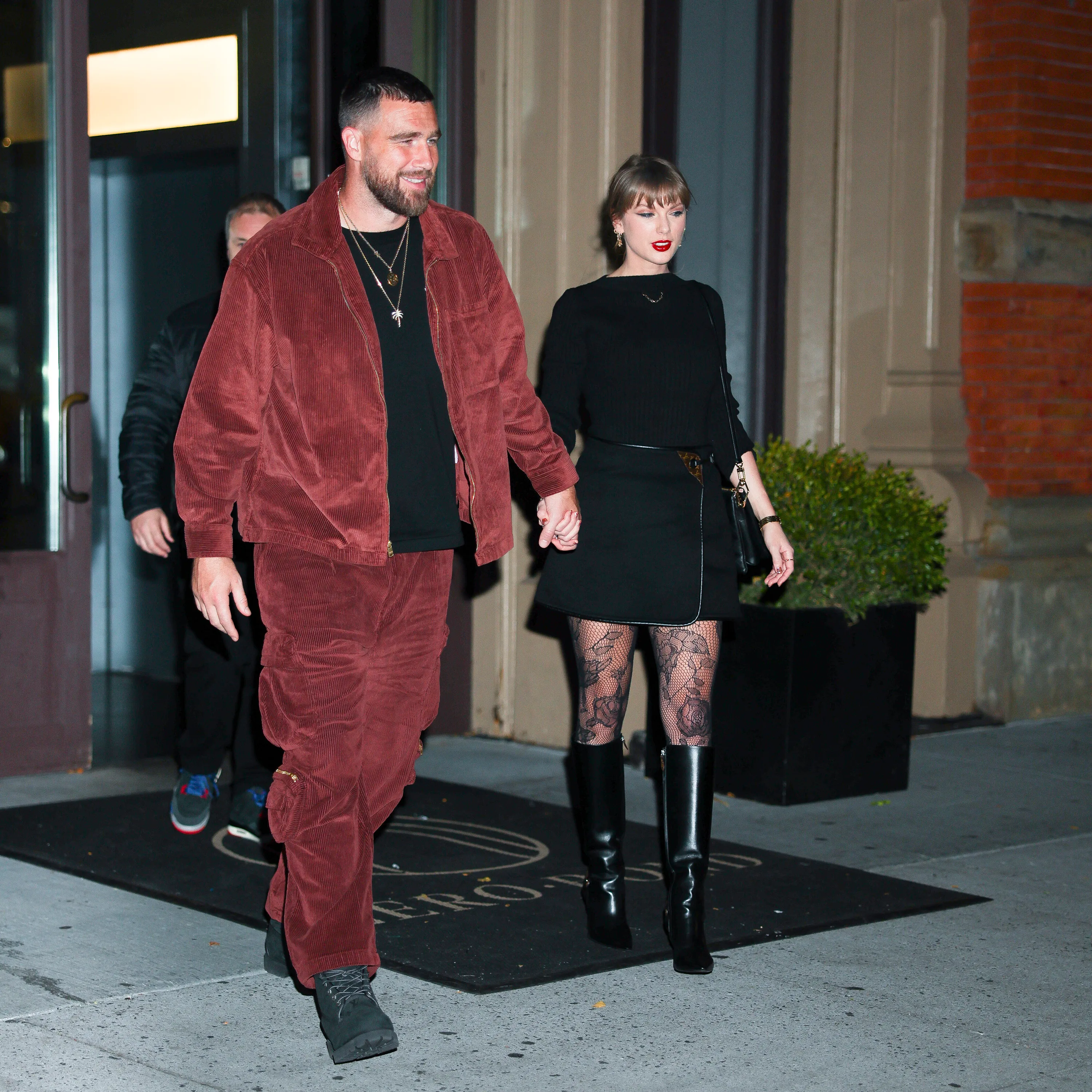 Taylor Swift and Travis Kelce 