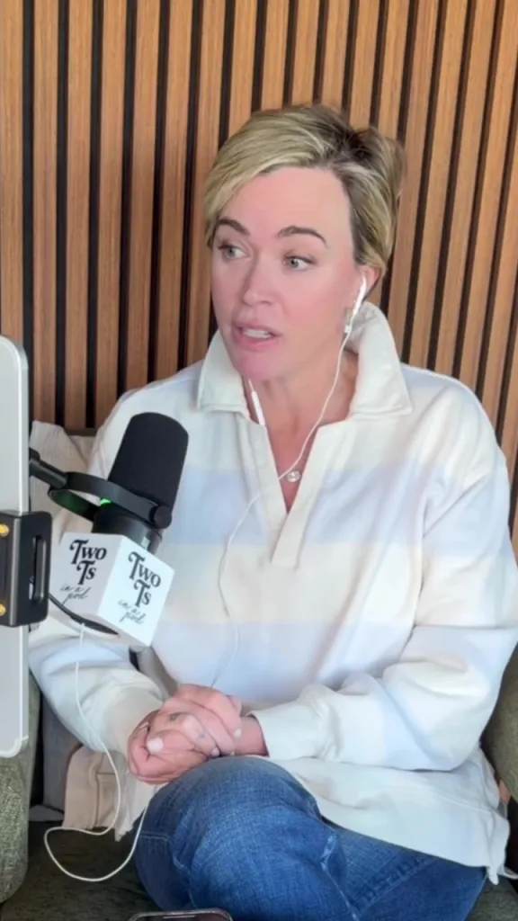 Teddi Mellencamp speaking into a microphone with "Two Ts in a Pod" logos.
