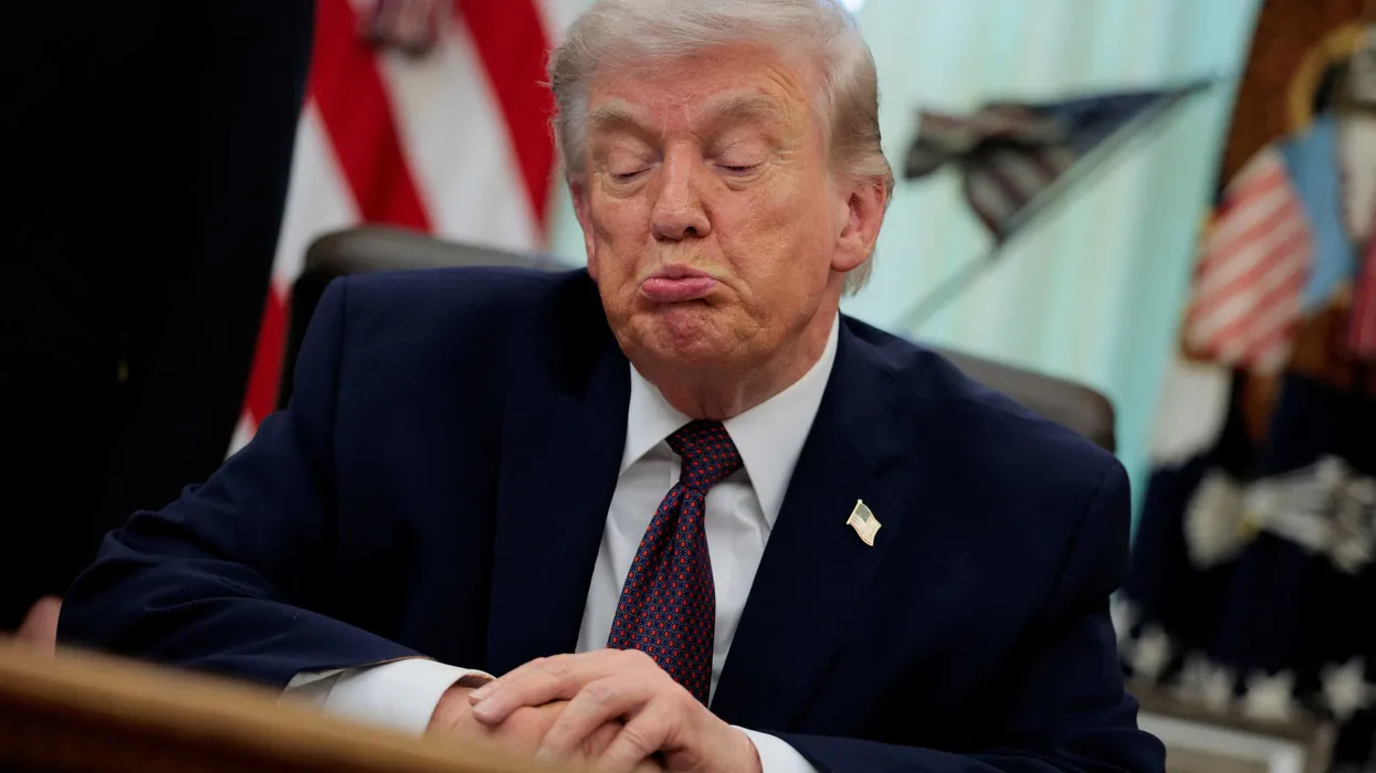 Trump just proved he’s ‘the most powerful idiot’ in world history: columnist