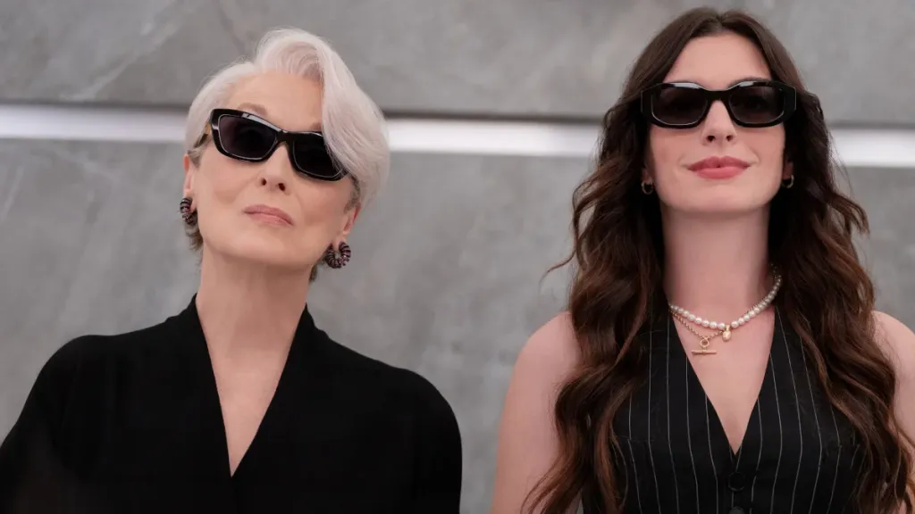 Meryl Streep and Anne Hathaway in 