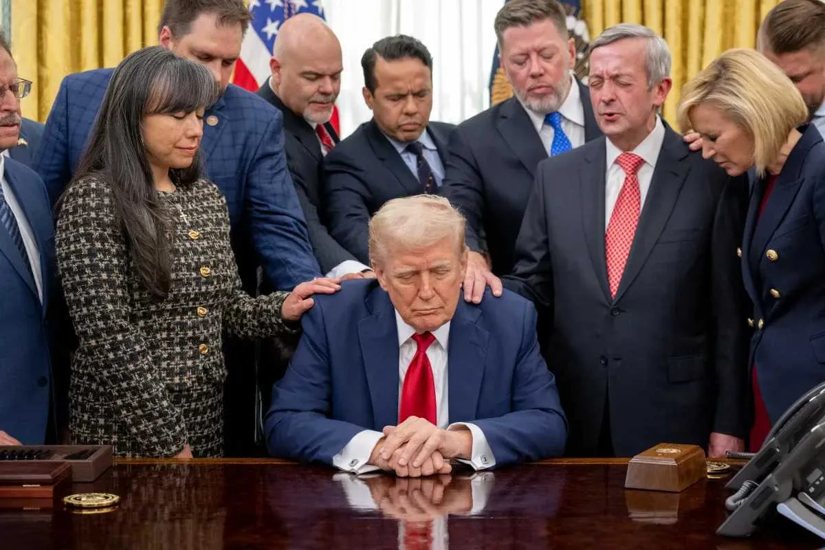 Trump’s MAGA movement gets a brutal warning shot as expert unpacks ‘deep ties’ to autocrat