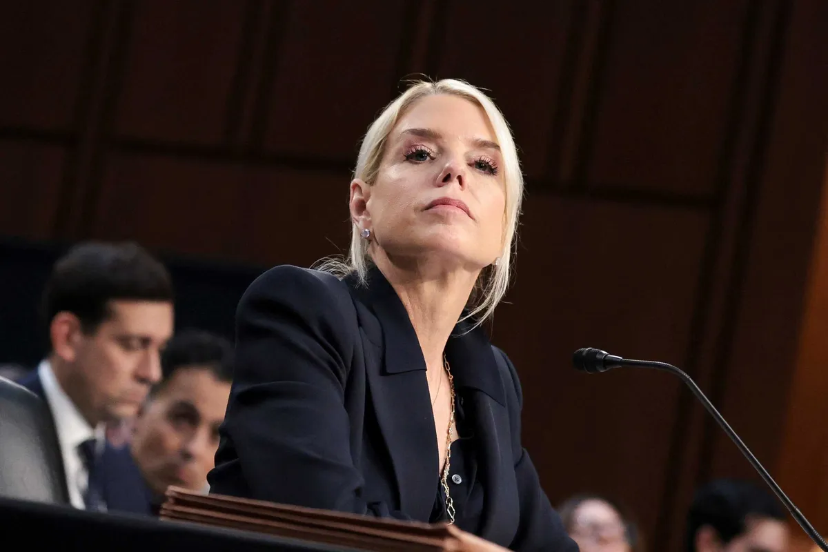 ‘They’re afraid’: Analyst flags flaw in Pam Bondi’s ‘corrupt’ plan to dodge her subpoena