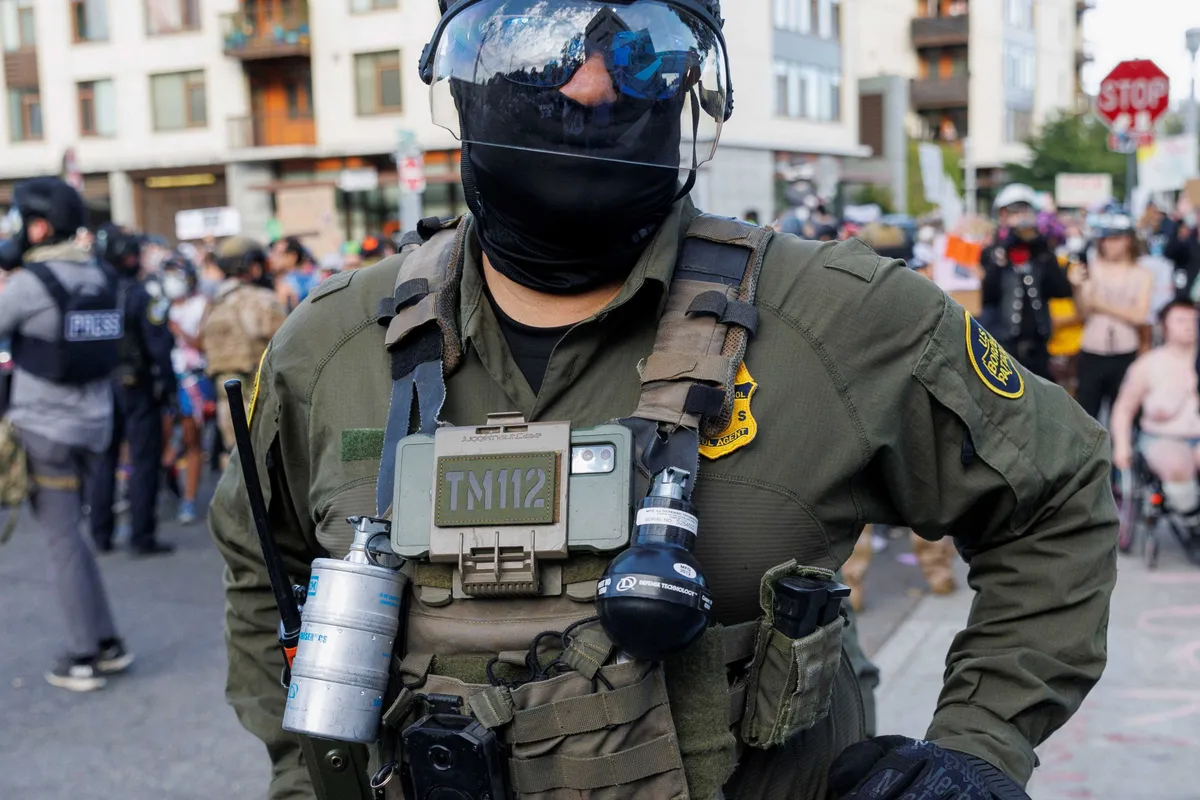 DHS making smart glasses to spy on migrants and protesters: report