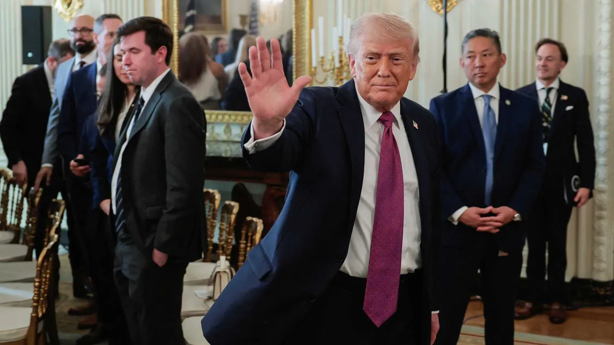 Chaos engulfs war talks as Trump admin can’t identify ‘who’s in charge’: CNN reporter