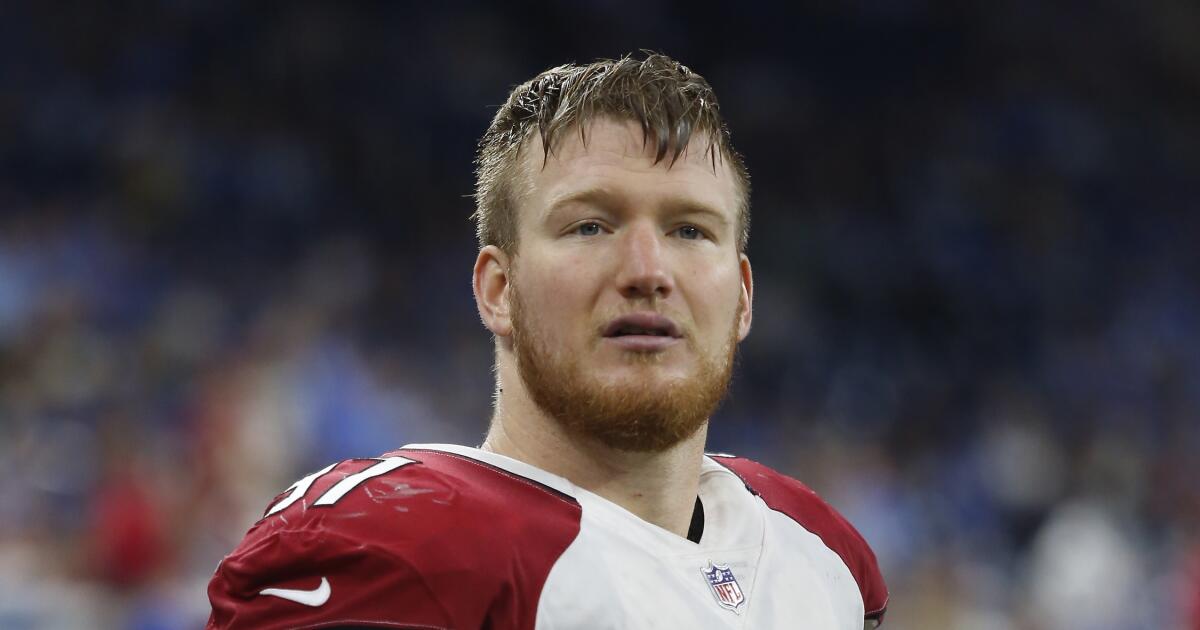 Josh Mauro, Stanford defensive end who spent most of his NFL career with Arizona, dies at 35