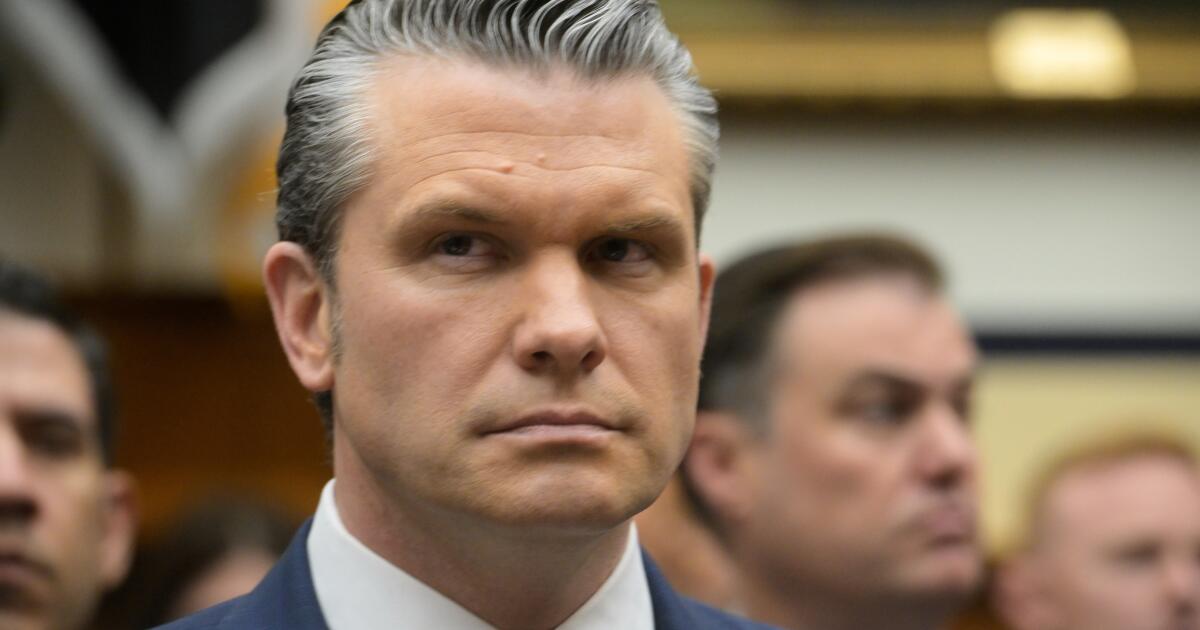 Hegseth clashes for a second day with Democrats in Congress over the Iran war