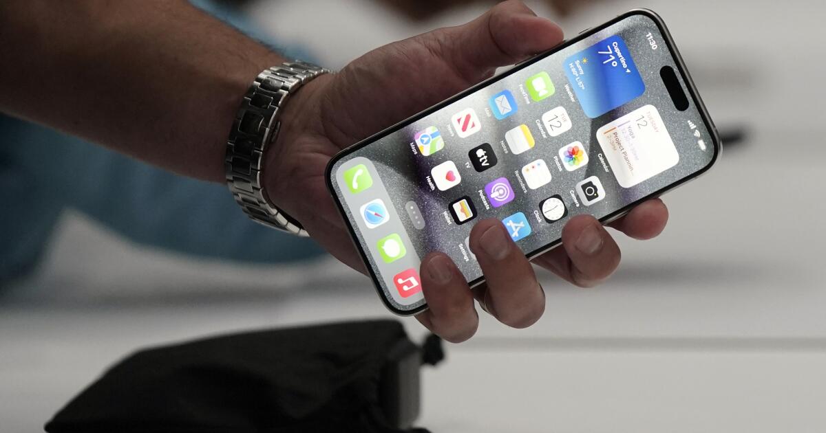 Supreme Court weighs phone searches to find criminals amid complaints of ‘digital dragnets’
