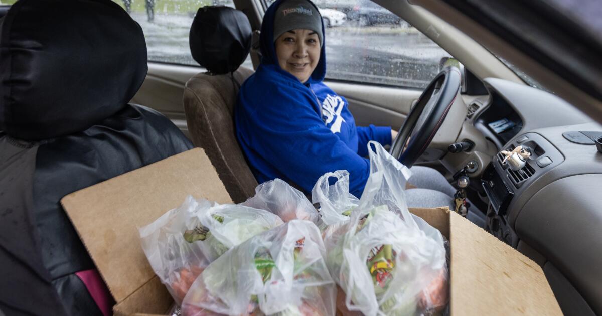 LAUSD strike preparations: Where families can find free food, childcare and other help