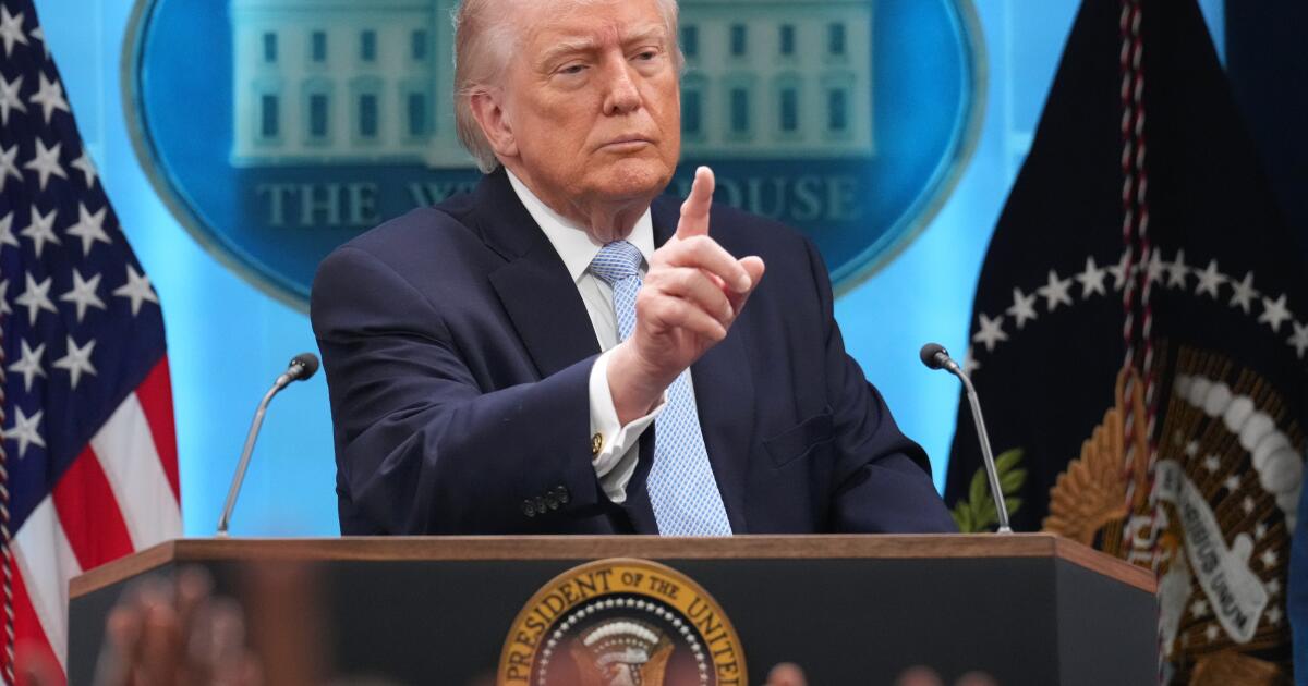 U.S. abortion opponents want Trump’s FDA to act on abortion pill restrictions