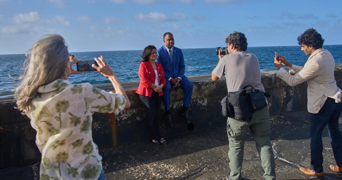2 U.S. lawmakers visiting Cuba denounce island’s ‘economic bombing’ under energy blockade