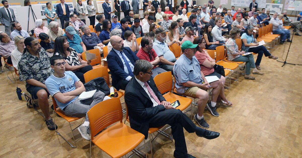 How Spanish speakers are shut out of L.A.’s planning processes