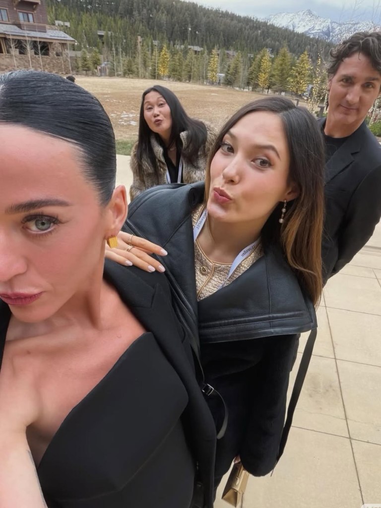 Eileen Gu, Justin Trudeau, and Katy Perry together.