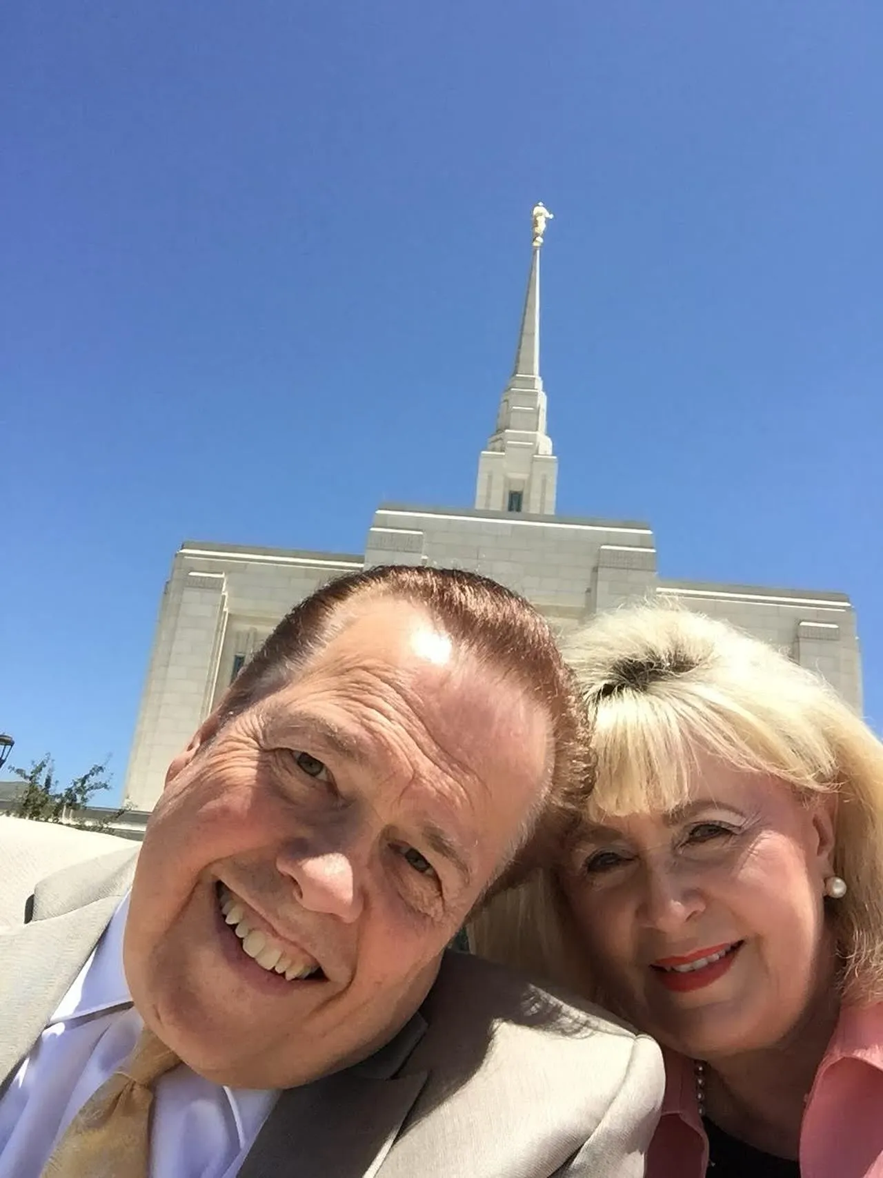 Alan Osmond and his wife Suzanne