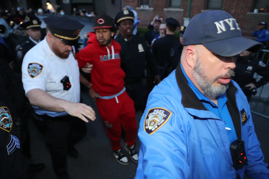 Police and protesters supporting Israel and Palestine clash near Young Israel Synagogue of Midwood during protest of "Land Sale" event and Israel supporters in Brooklyn. Some of the protesters on both sides got arrested