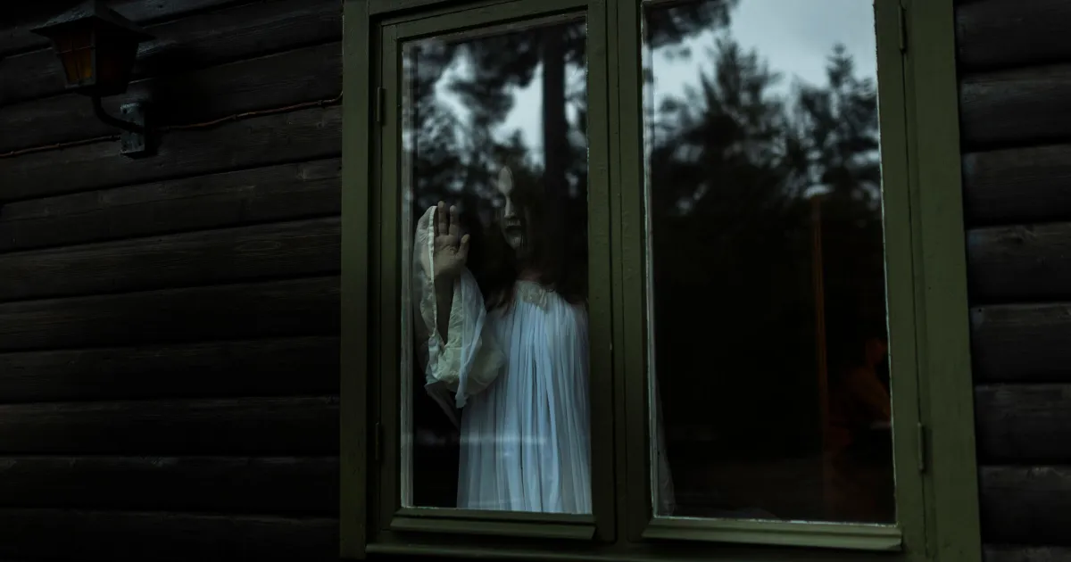 Scientists Say They’ve Figured Out What Causes “Ghosts”