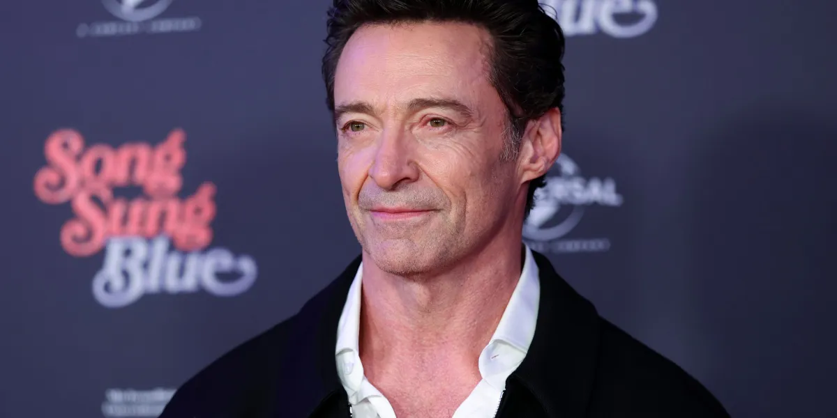 Hugh Jackman advises new grads that the most powerful career cues are ‘often disguised as failure’