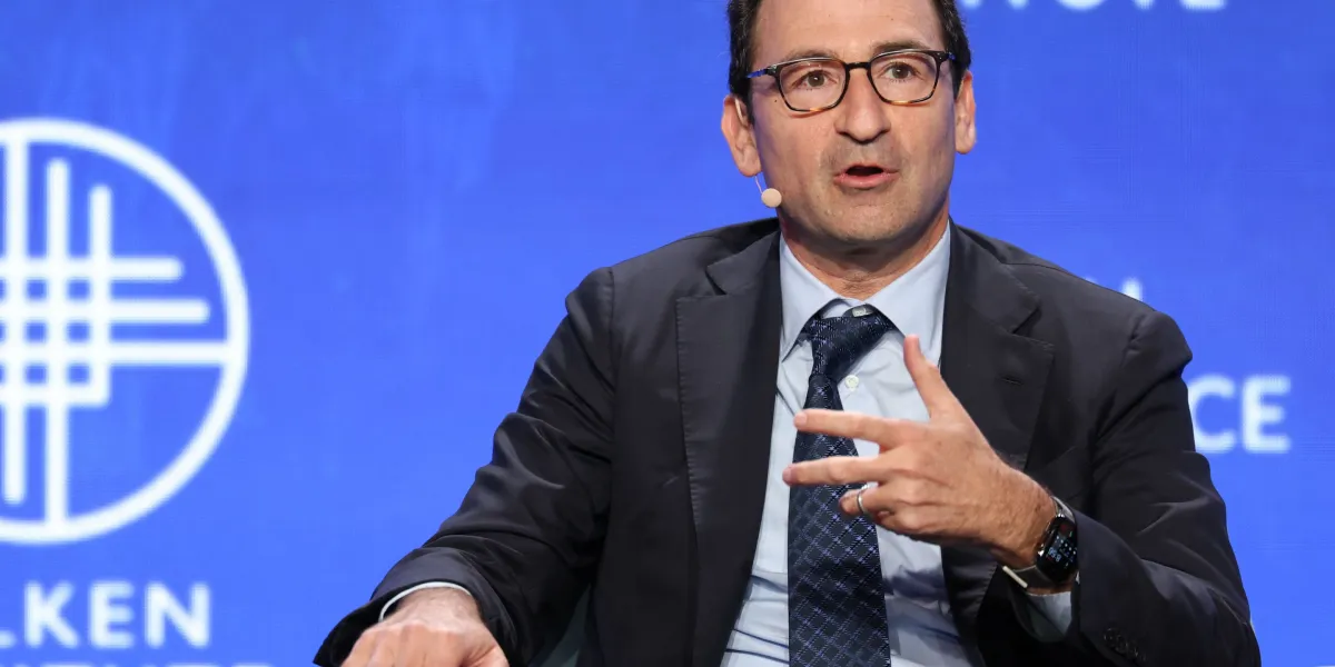 Blackstone COO Jon Gray predicts ‘huge boom’ in blue-collar jobs—his own data center company is hiring 30,000 new roles