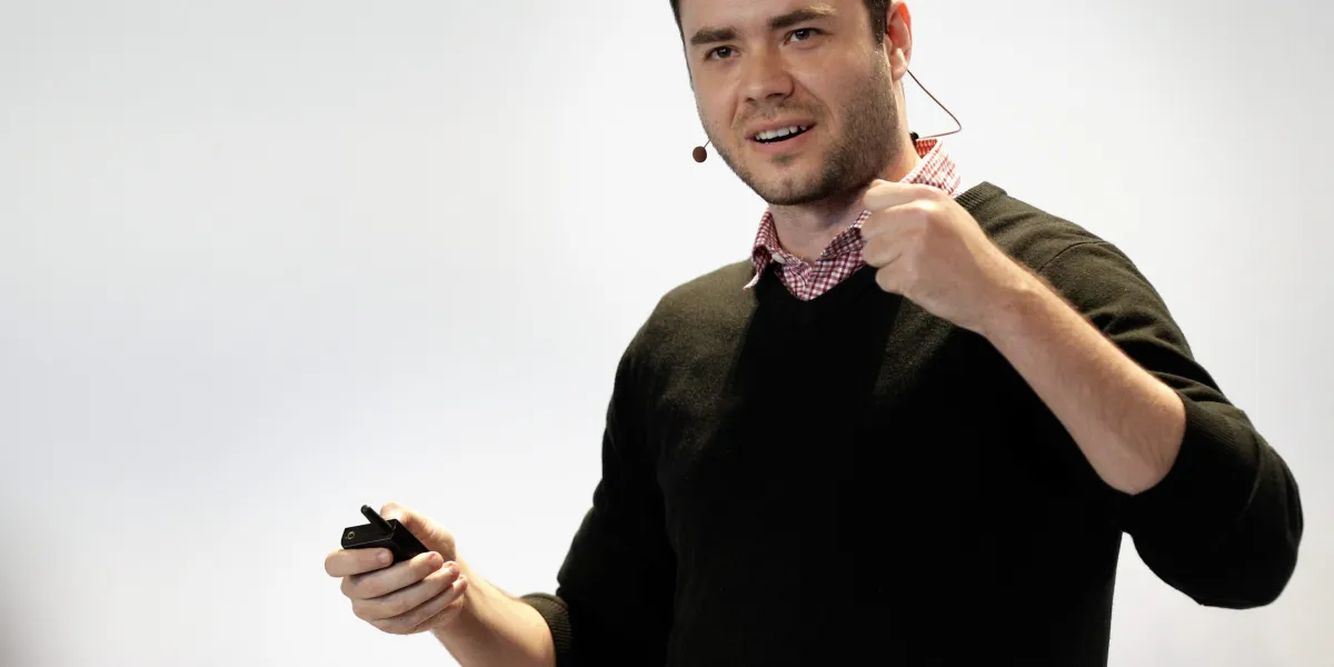 Andrej Karpathy, OpenAI founding member and inventor of ‘vibe coding,’ defects to Anthropic