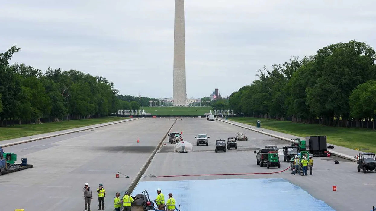 Trump golf club manager with no engineering skills advised on Reflecting Pool repairs: NYT