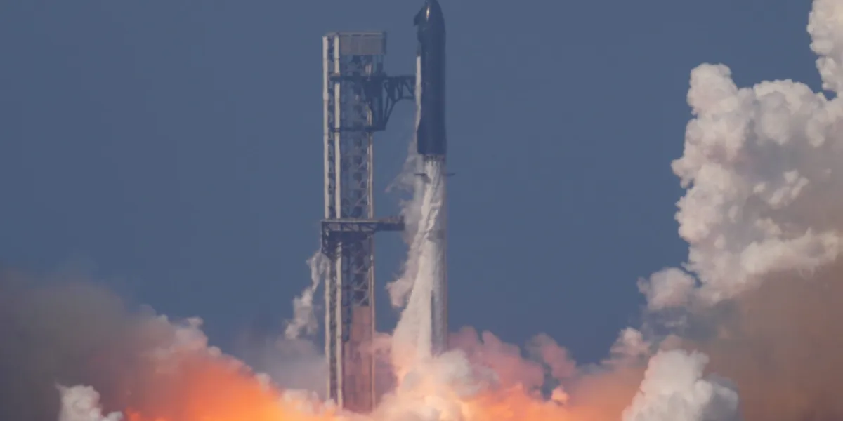 SpaceX’s next-gen rocket is the key to its sky-high valuation, early investor says: ‘Starship also enables all kinds of frontier markets’