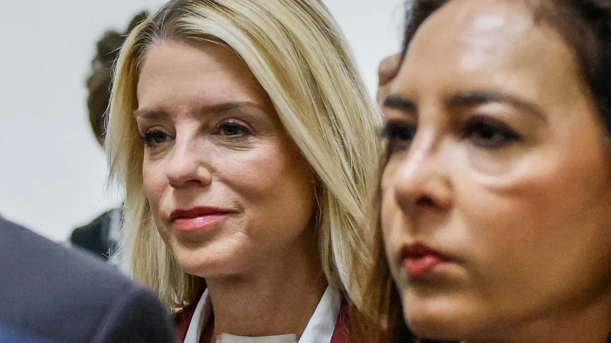 Pam Bondi asked directly about Trump in Epstein interview – and DOJ attorney ‘intervened’