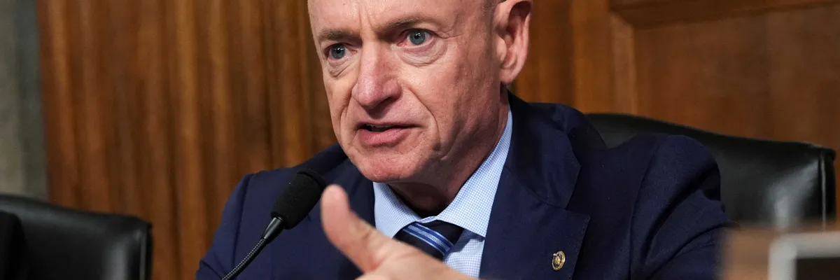 Senator suggests Trump’s Oval Office adorned with fake gold from Hobby Lobby