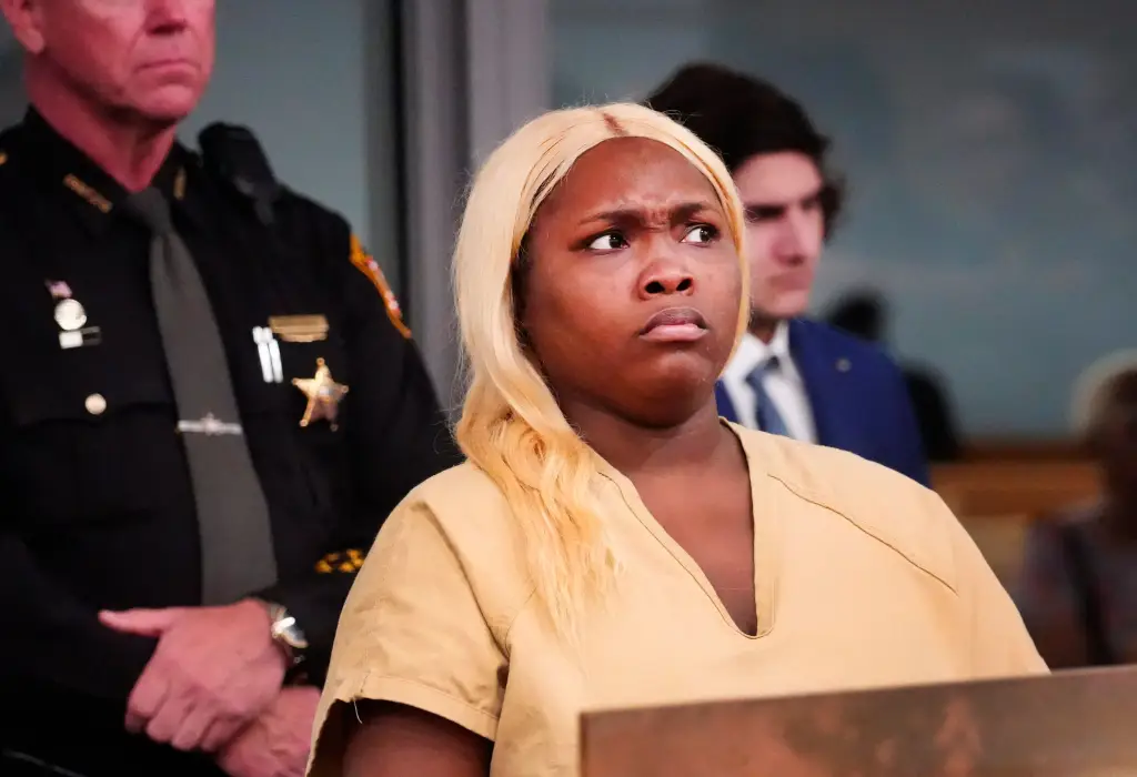 Dekyra Vernon reacts during her appearance in front of a municipal court judge on July 26, 2025.