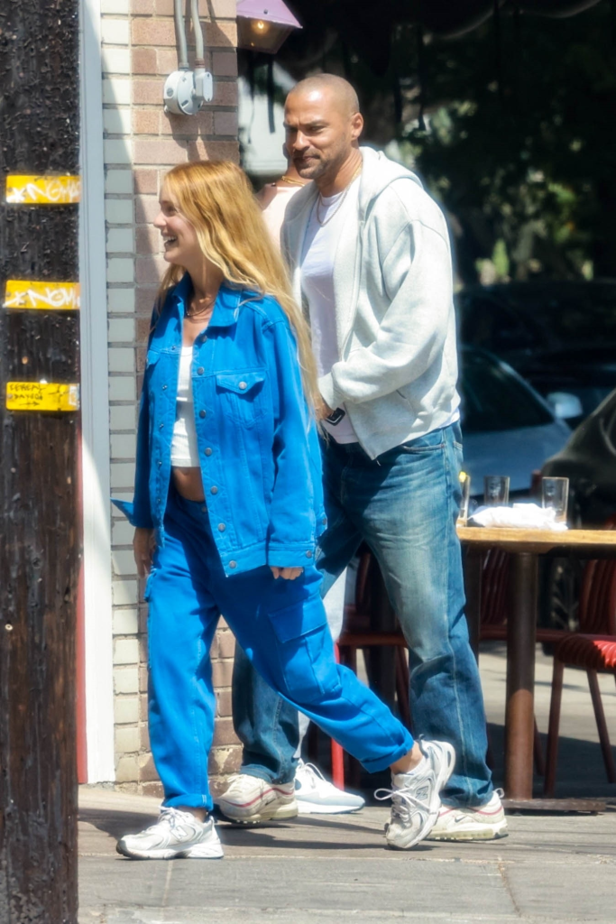 Jesse Williams and Alejandra Onieva walking together.